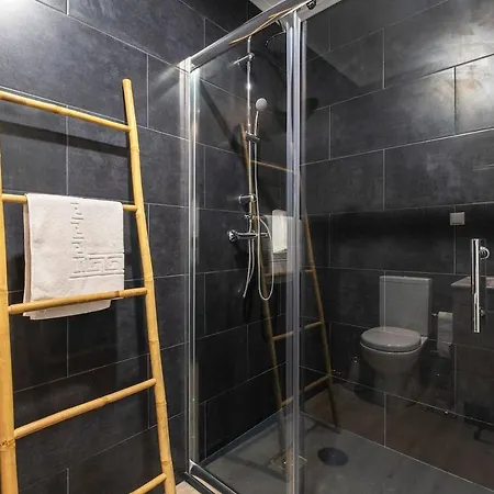 Magma House Apartment
